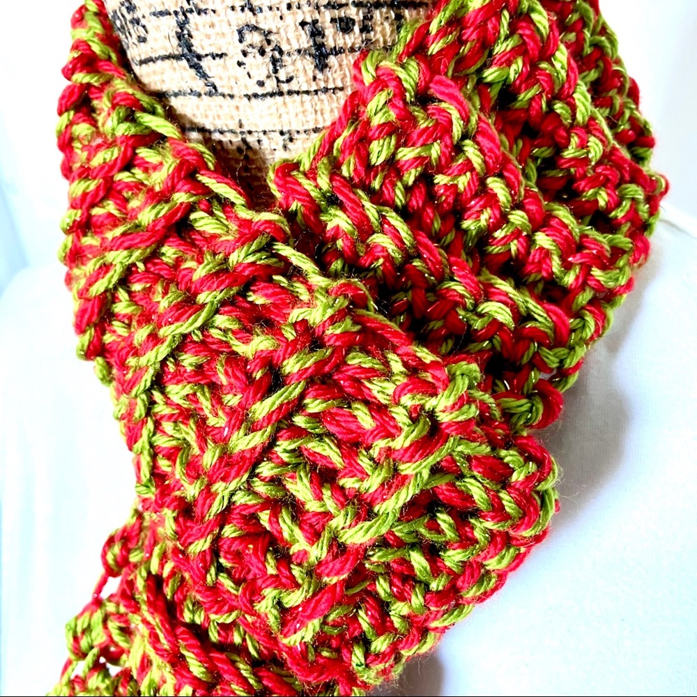 SCARF 🧣 Hand Crocheted 🧶 Red/Spring Green Sparkle-NEW ❤️💚 - Picture 4 of 8
